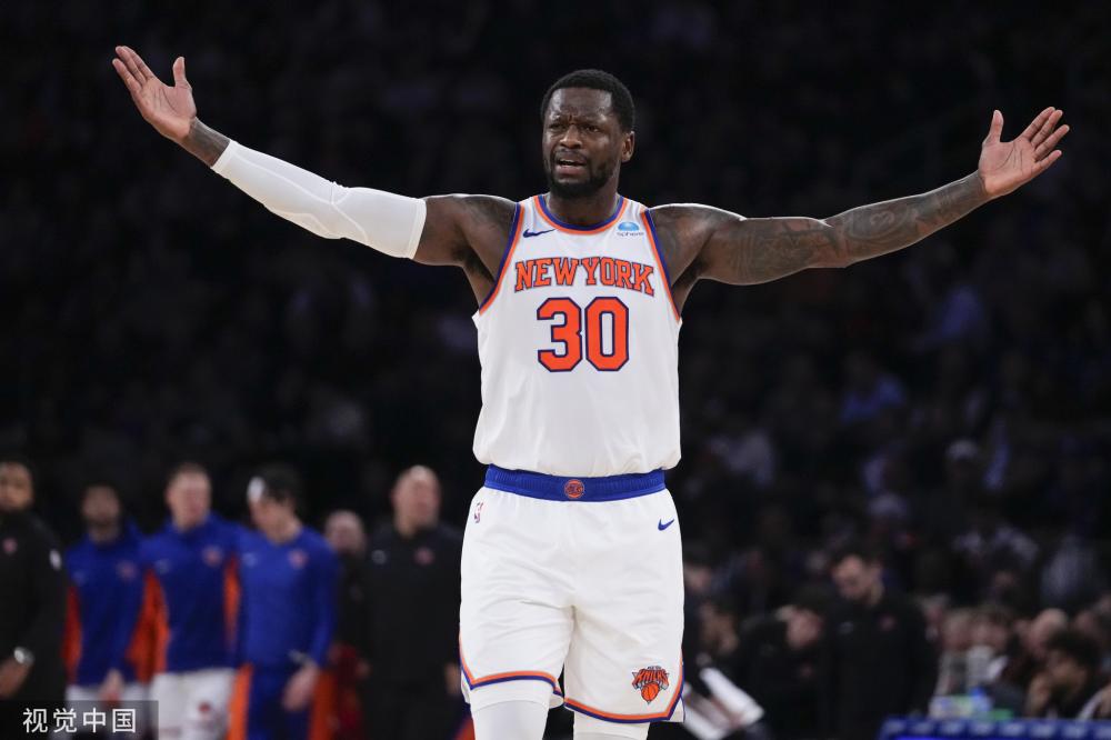 品牌外套 品牌外套