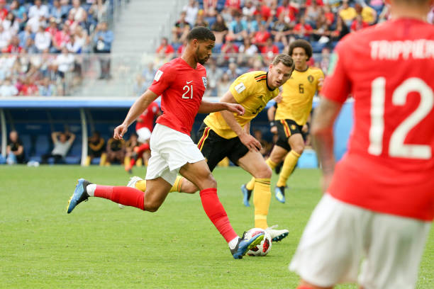 护着自己在 护着自己在